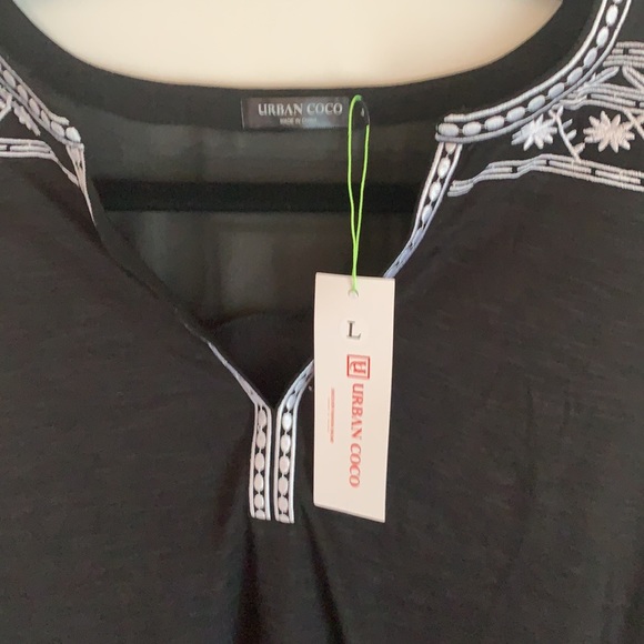 Tunic - Picture 4 of 5